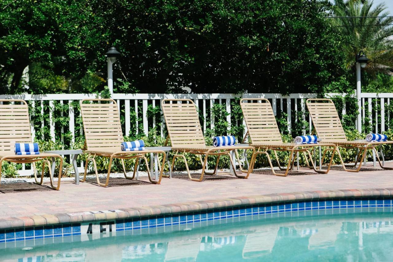 Beach Club At Anna Maria Island By Rva Bradenton Beach Exterior foto